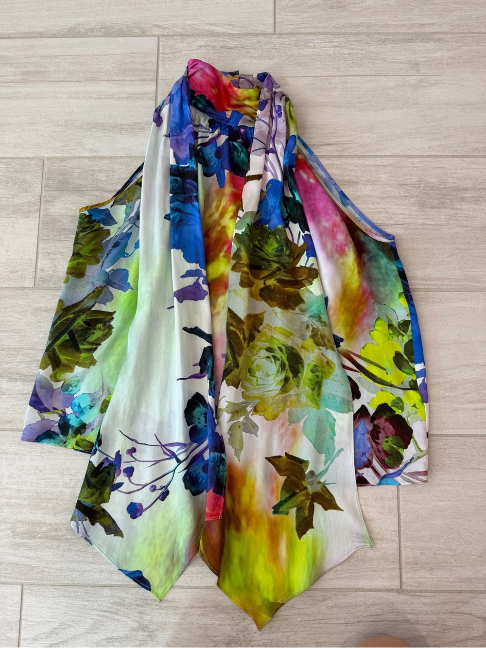 Lola & Sophie New York Halter Top Bow Tie Floral Watercolor Print Size S - Picture 6 of 17